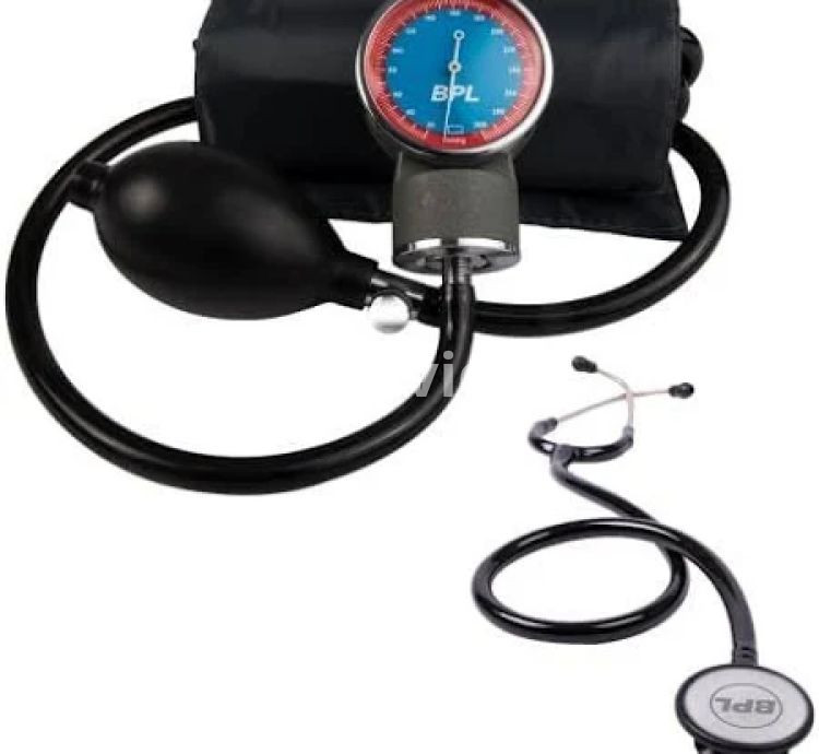 BPL Aneroid Manual BP Monitor with Dr. Morepen ST-01A Stethoscope Kit