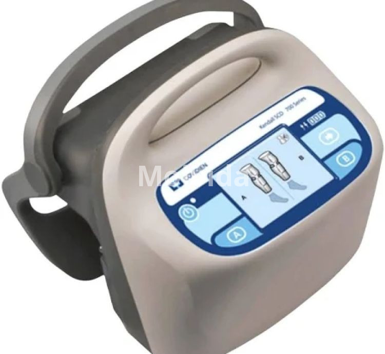 Covidien Kendall SCD 700 DVT Pump with LCD Display & Compression System